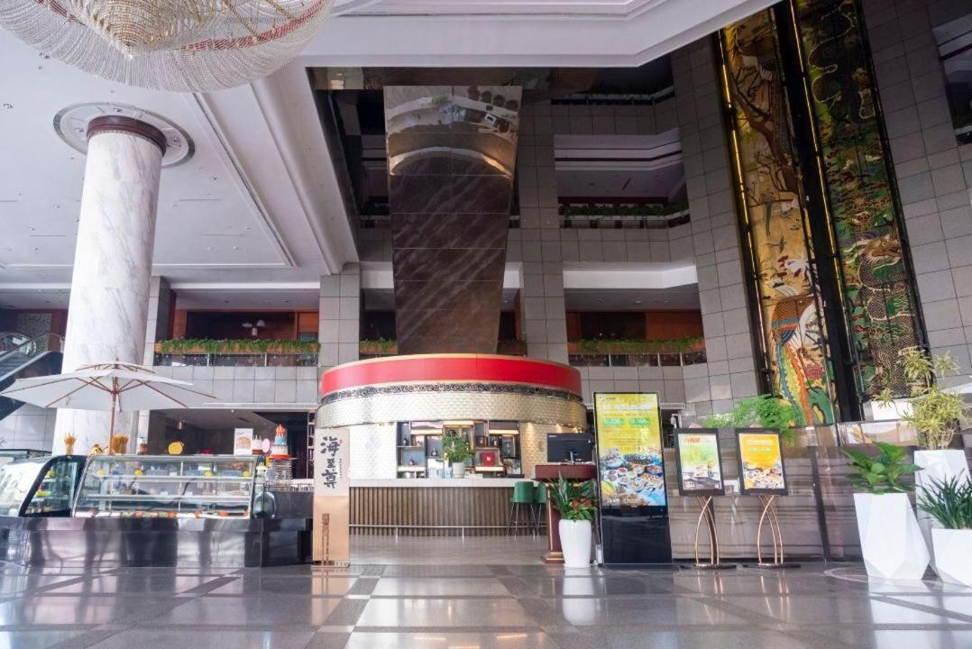 Shenzhen Felicity Hotel, Luohu Railway Station Exterior photo